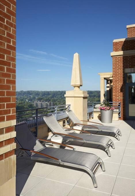 Pentagon City Comfort Modern Stay Арлінгтон Екстер'єр фото